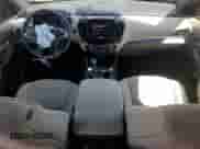 2023 Chevrolet Traverse LS z VIN 1GNEVFKW9PJ111217, wystawiony jako Copart lot #70190015 z przebiegiem 37 280 mil mil oraz Szkoda całkowita • Salvage title. Historia ofert i sprzedaży dostępna na DreamBid. Obrazek 8.