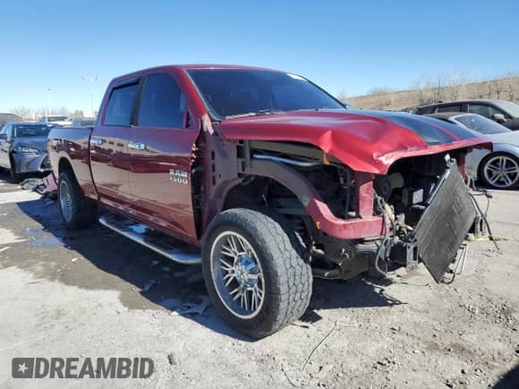 2014 Ram 1500 Sport z VIN 1C6RR7UT1ES105059, wystawiony jako Copart lot #47047645 z przebiegiem 138 193 mil mil oraz Szkoda całkowita • Salvage title. Historia ofert i sprzedaży dostępna na DreamBid. Obrazek 4.
