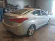 2011 Hyundai Elantra GLS z VIN KMHDH4AE5BU143075, wystawiony jako IAAI lot #42854793 z przebiegiem 125 307 mil mil oraz . Historia ofert i sprzedaży dostępna na DreamBid. Obrazek 4.