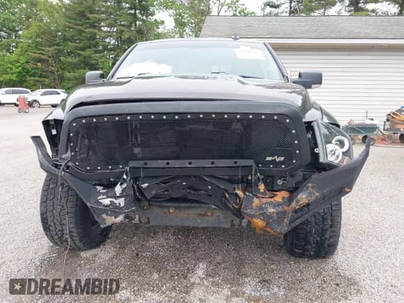 2018 Ram 1500 Big Horn z VIN 3C6RR7LT9JG176304, wystawiony jako IAAI lot #42270040 z przebiegiem 112 058 mil mil oraz . Historia ofert i sprzedaży dostępna na DreamBid. Obrazek 6.