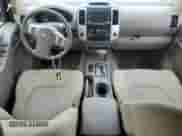 2015 Nissan Frontier SV с VIN 1N6AD0FV2FN757194, выставлен на аукционе Copart как лот 67982185 с пробегом 97 094 миль миль и Списание • Salvage title. История ставок и продаж доступна на DreamBid. Изображение 8.