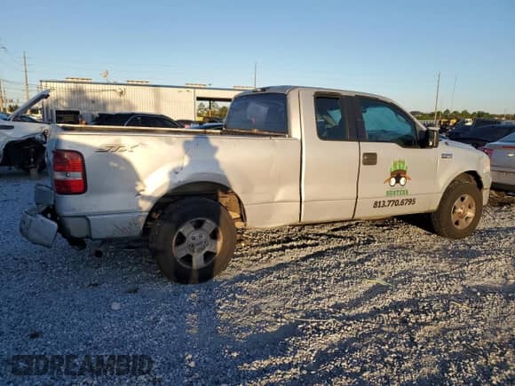2006 Ford F-150 STX с VIN 1FTRX12W96NB49173, выставлен на аукционе Copart как лот 87278115 с пробегом 231 896 миль миль и На запчасти • Non repairable. История ставок и продаж доступна на DreamBid. Изображение 3.