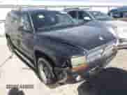 2003 Dodge Durango SLT with VIN 1D4HR48N83F513601, listed as a Copart auction lot 51023185 with 199,559 mi miles and Non repairable. Bid and sale history available at DreamBid. Image 4.