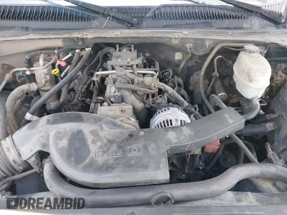 2005 Chevrolet Suburban LS с VIN 3GNEC16ZX5G140284, выставлен на аукционе IAAI как лот 42431121 с пробегом 320 910 миль миль и . История ставок и продаж доступна на DreamBid. Изображение 10.