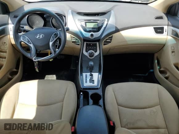 2012 Hyundai Elantra GLS с VIN KMHDH4AE6CU455097, выставлен на аукционе Copart как лот 61954925 с пробегом 149 820 миль миль и Списание • Salvage title. История ставок и продаж доступна на DreamBid. Изображение 8.