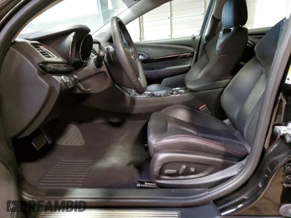 2017 Chevrolet SS с VIN 6G3F15RWXHL303960, выставлен на аукционе Copart как лот 73545304 с пробегом 4 745 миль миль и Списание • Salvage title. История ставок и продаж доступна на DreamBid. Изображение 7.