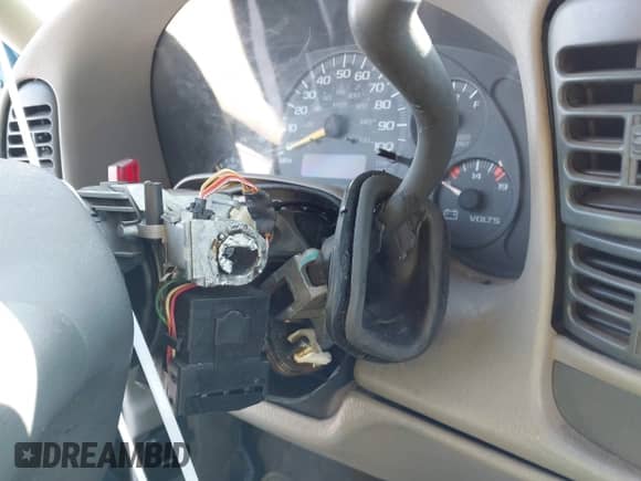 1999 Chevrolet Astro с VIN 1GNDM19W4XB102331, выставлен на аукционе IAAI как лот 41960423 с пробегом 154 417 миль миль и . История ставок и продаж доступна на DreamBid. Изображение 6.