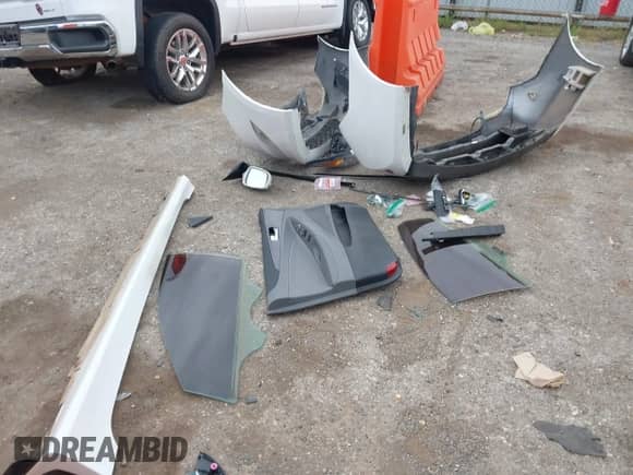 2012 Hyundai Sonata Hybrid with VIN KMHEC4A42CA059809, listed as a IAAI auction lot 42896016 with Not provided miles and . Bid and sale history available at DreamBid. Image 12.