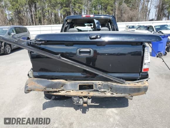 2004 Chevrolet Silverado SS with VIN 2GCEK19N341142065, listed as a Copart auction lot 47121125 with Not provided miles and Salvage title. Bid and sale history available at DreamBid. Image 6.