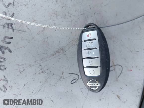 2018 Nissan Pathfinder SV with VIN 5N1DR2MN0JC677439, listed as a IAAI auction lot 43446831 with 180,185 mi miles and . Bid and sale history available at DreamBid. Image 11.