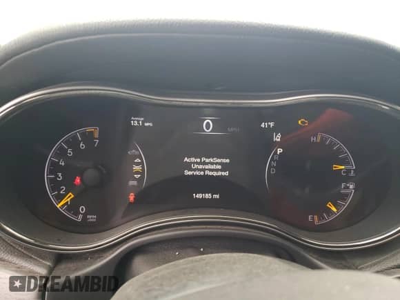 2018 Jeep Grand Cherokee Overland z VIN 1C4RJFCG7JC203502, wystawiony jako Copart lot #67731494 z przebiegiem 149 185 mil mil oraz Czysty tytuł • Clean title. Historia ofert i sprzedaży dostępna na DreamBid. Obrazek 9.