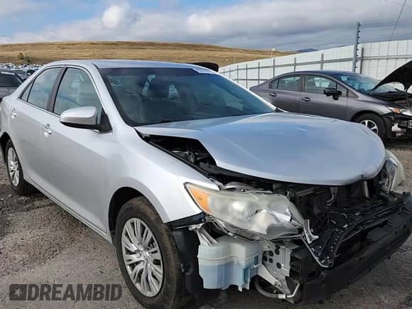 2014 Toyota Camry LE с VIN 4T1BF1FK3EU420479, выставлен на аукционе Copart как лот 85519115 с пробегом 160 877 миль миль и Списание • Salvage title. История ставок и продаж доступна на DreamBid. Изображение 14.