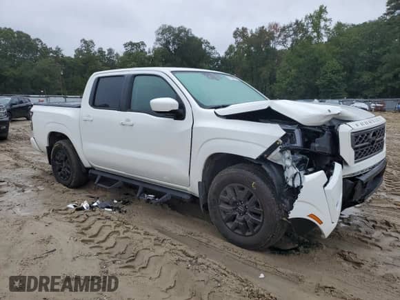 2023 Nissan Frontier SV with VIN 1N6ED1EK8PN640719, listed as a Copart auction lot 81182095 with 30,965 mi miles and Salvage title. Bid and sale history available at DreamBid. Image 4.