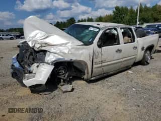 2011 Chevrolet Silverado 1500 LT с VIN 3GCPCSE0XBG254579, выставлен на аукционе Copart как лот 80116005 с пробегом 210 834 миль миль и На запчасти • Non repairable. История ставок и продаж доступна на DreamBid. Изображение 1.