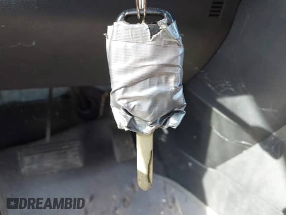 2010 Honda Pilot Touring with VIN 5FNYF3H97AB008623, listed as a IAAI auction lot 42797309 with 312,005 mi miles and . Bid and sale history available at DreamBid. Image 11.