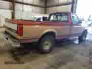 1994 Ford F-150 z VIN 1FTEF14N5RLB51038, wystawiony jako Copart lot #41920565 z przebiegiem Nie podano mil oraz Czysty tytuł • Clean title. Historia ofert i sprzedaży dostępna na DreamBid. Obrazek 3.