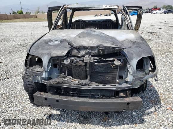 2004 Toyota Tundra SR5 z VIN 5TBBT44104S452083, wystawiony jako Copart lot #62192855 z przebiegiem Nie podano mil oraz Nie do naprawy • Non repairable. Historia ofert i sprzedaży dostępna na DreamBid. Obrazek 5.