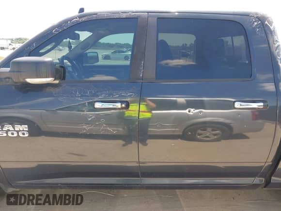 2016 Ram 1500 Lone Star с VIN 3C6RR6LT0GG343765, выставлен на аукционе IAAI как лот 42555740 с пробегом 193 663 миль миль и . История ставок и продаж доступна на DreamBid. Изображение 14.