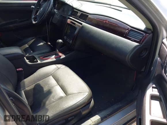 2013 Chevrolet Impala LTZ с VIN 2G1WC5E38D1165587, выставлен на аукционе IAAI как лот 43221604 с пробегом 200 510 миль миль и . История ставок и продаж доступна на DreamBid. Изображение 5.