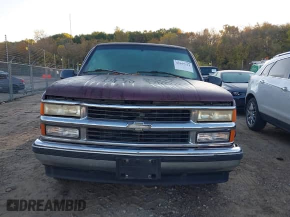 1997 Chevrolet Silverado 1500 с VIN 2GBEC19R4V1106343, выставлен на аукционе IAAI как лот 43557721 с пробегом 220 355 миль миль и . История ставок и продаж доступна на DreamBid. Изображение 12.