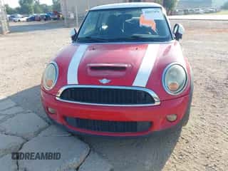 2008 MINI Hardtop S with VIN WMWMF73598TV32869, listed as a IAAI auction lot 42627078 with 145,752 mi miles and . Bid and sale history available at DreamBid. Image 6.