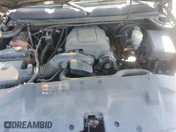 2011 Chevrolet Silverado 1500 LS with VIN 3GCPCREA8BG347621, listed as a Copart auction lot 81157045 with 258,379 mi miles and Non repairable. Bid and sale history available at DreamBid. Image 11.