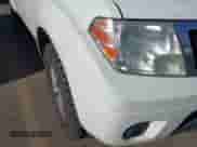 2014 Nissan Frontier SV z VIN 1N6AD0EV9EN729781, wystawiony jako IAAI lot #41343847 z przebiegiem Nie podano mil oraz . Historia ofert i sprzedaży dostępna na DreamBid. Obrazek 6.