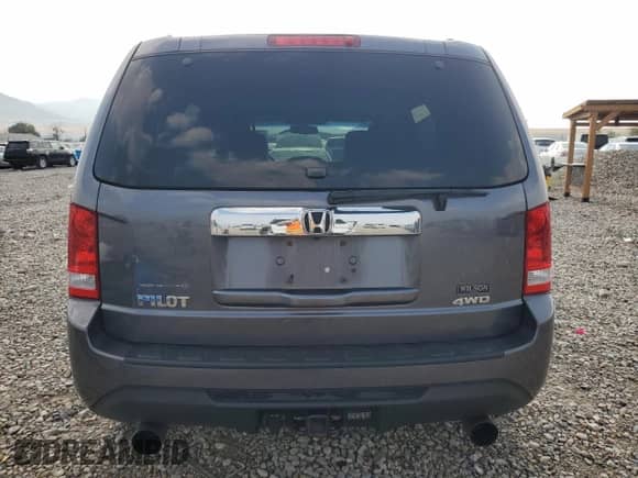 2015 Honda Pilot LX with VIN 5FNYF4H22FB067529, listed as a Copart auction lot 70514325 with 138,864 mi miles and Salvage title. Bid and sale history available at DreamBid. Image 6.