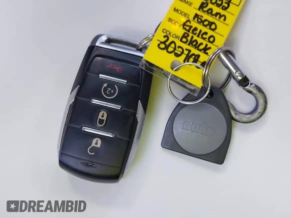 2022 Ram 1500 Big Horn z VIN 1C6RRFFG4NN379347, wystawiony jako IAAI lot #42377532 z przebiegiem 64 311 mil mil oraz . Historia ofert i sprzedaży dostępna na DreamBid. Obrazek 11.