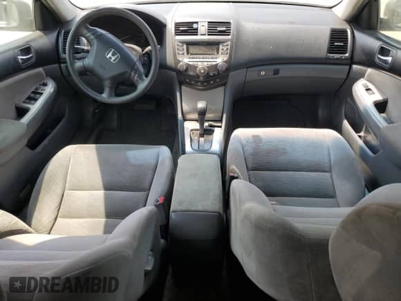 2006 Honda Accord EX z VIN 1HGCM56716A067147, wystawiony jako Copart lot #68160945 z przebiegiem 165 188 mil mil oraz Szkoda całkowita • Salvage title. Historia ofert i sprzedaży dostępna na DreamBid. Obrazek 8.