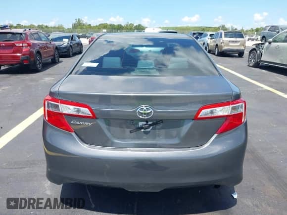 2012 Toyota Camry L z VIN 4T1BF1FK5CU629140, wystawiony jako IAAI lot #42885614 z przebiegiem 94 732 mil mil oraz . Historia ofert i sprzedaży dostępna na DreamBid. Obrazek 16.