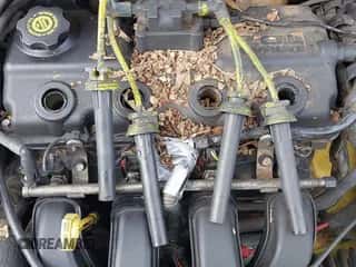 2003 Dodge Neon Highline z VIN 1B3ES46C83D244096, wystawiony jako IAAI lot #41899409 z przebiegiem 145 659 mil mil oraz . Historia ofert i sprzedaży dostępna na DreamBid. Obrazek 6.