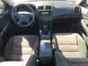 2004 Honda Accord LX z VIN 1HGCM56354A162515, wystawiony jako Copart lot #86083175 z przebiegiem 80 971 mil mil oraz Czysty tytuł • Clean title. Historia ofert i sprzedaży dostępna na DreamBid. Obrazek 8.