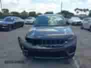 2024 Jeep Grand Cherokee Altitude с VIN 1C4RJHAG7RC703637, выставлен на аукционе IAAI как лот 42046042 с пробегом 11 280 миль миль и . История ставок и продаж доступна на DreamBid. Изображение 12.