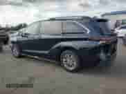 2023 Toyota Sienna XLE z VIN 5TDYSKFC1PS077039, wystawiony jako Copart lot #81048375 z przebiegiem 45 139 mil mil oraz Szkoda całkowita • Salvage title. Historia ofert i sprzedaży dostępna na DreamBid. Obrazek 2.