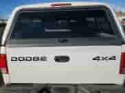 2002 Dodge Dakota z VIN 1B7GG12X92S691479, wystawiony jako Copart lot #43393675 z przebiegiem 208 558 mil mil oraz Szkoda całkowita • Salvage title. Historia ofert i sprzedaży dostępna na DreamBid. Obrazek 11.