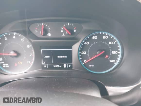 2021 Chevrolet Traverse LS z VIN 1GNERFKW0MJ244559, wystawiony jako IAAI lot #42461606 z przebiegiem 51 923 mil mil oraz . Historia ofert i sprzedaży dostępna na DreamBid. Obrazek 15.
