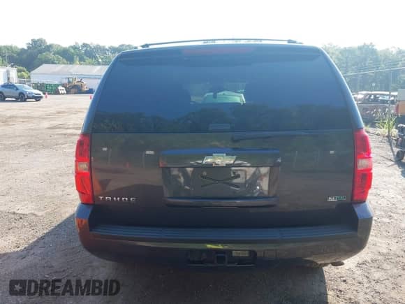 2011 Chevrolet Tahoe LS с VIN 1GNSCAE06BR117859, выставлен на аукционе IAAI как лот 42847320 с пробегом 200 024 миль миль и . История ставок и продаж доступна на DreamBid. Изображение 16.