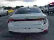 2022 Hyundai Elantra SE с VIN 5NPLL4AG6NH068255, выставлен на аукционе IAAI как лот 43173058 с пробегом 17 258 миль миль и . История ставок и продаж доступна на DreamBid. Изображение 16.