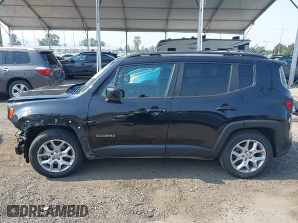 2017 Jeep Renegade Latitude с VIN ZACCJABB8HPE95679, выставлен на аукционе IAAI как лот 42718826 с пробегом 96 940 миль миль и . История ставок и продаж доступна на DreamBid. Изображение 15.