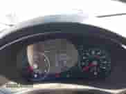 2020 Kia Sorento LX с VIN 5XYPG4A34LG647008, выставлен на аукционе IAAI как лот 41938773 с пробегом 98 917 миль миль и . История ставок и продаж доступна на DreamBid. Изображение 7.