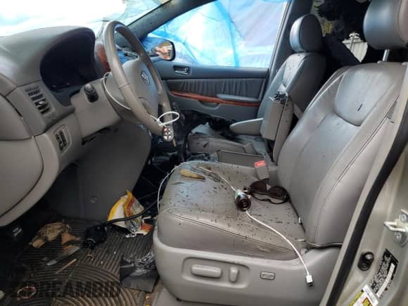 2008 Toyota Sienna XLE z VIN 5TDZK22C48S107324, wystawiony jako Copart lot #85864625 z przebiegiem Nie podano mil oraz Szkoda całkowita • Salvage title. Historia ofert i sprzedaży dostępna na DreamBid. Obrazek 7.