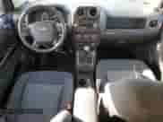 2010 Jeep Compass Sport z VIN 1J4NT1FB3AD641479, wystawiony jako Copart lot #79859594 z przebiegiem 173 768 mil mil oraz Szkoda całkowita • Salvage title. Historia ofert i sprzedaży dostępna na DreamBid. Obrazek 8.