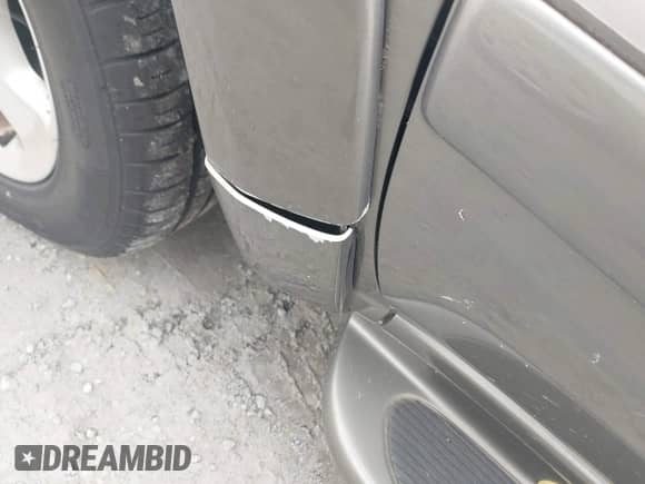 2005 Toyota Highlander с VIN JTEDP21A950077193, выставлен на аукционе IAAI как лот 42921802 с пробегом 226 116 миль миль и . История ставок и продаж доступна на DreamBid. Изображение 6.