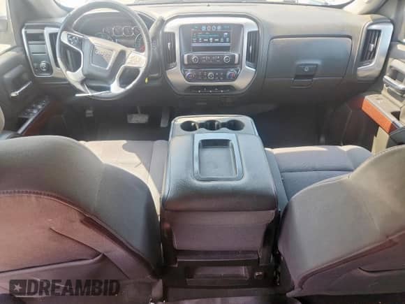 2018 GMC Sierra 1500 SLE с VIN 3GTP1MEC3JG637807, выставлен на аукционе Copart как лот 69454765 с пробегом 177 745 миль миль и Списание • Salvage title. История ставок и продаж доступна на DreamBid. Изображение 8.