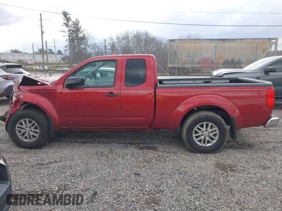 2018 Nissan Frontier SV z VIN 1N6DD0CW3JN727009, wystawiony jako IAAI lot #41154800 z przebiegiem 55 837 mil mil oraz . Historia ofert i sprzedaży dostępna na DreamBid. Obrazek 14.
