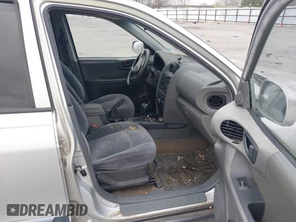 2001 Hyundai Santa Fe GLS с VIN KM8SC83D31U098346, выставлен на аукционе IAAI как лот 41798416 с пробегом 209 154 миль миль и . История ставок и продаж доступна на DreamBid. Изображение 5.