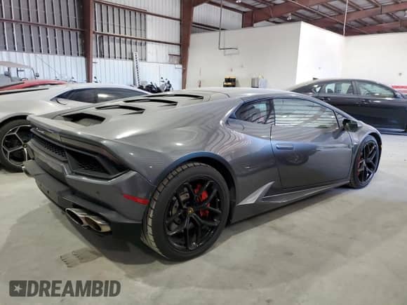 2017 Lamborghini Huracan LP 580-2 with VIN ZHWUC2ZF8HLA06662, listed as a Copart auction lot 79486704 with 41,899 mi miles and Clean title. Bid and sale history available at DreamBid. Image 3.