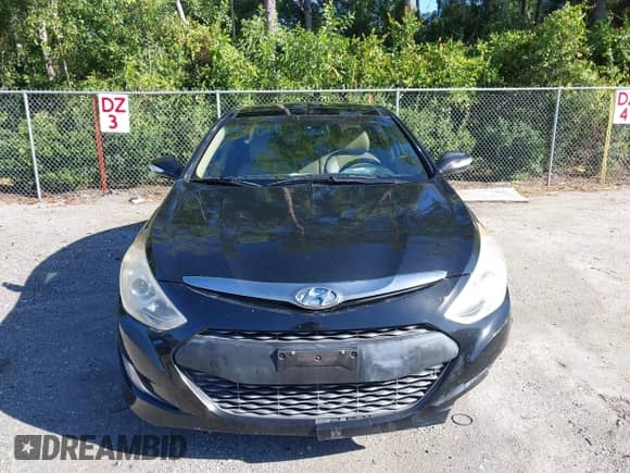 2013 Hyundai Sonata with VIN KMHEC4A40DA067344, listed as a IAAI auction lot 43452232 with 138,461 mi miles and . Bid and sale history available at DreamBid. Image 6.
