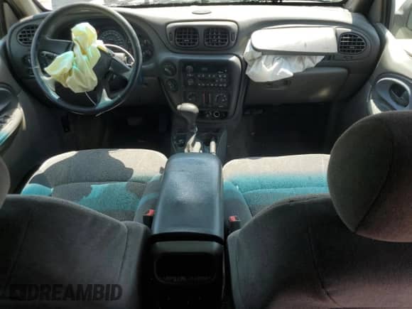 2003 Chevrolet TrailBlazer EXT LT z VIN 1GNET16S936187498, wystawiony jako Copart lot #69054275 z przebiegiem 188 046 mil mil oraz Szkoda całkowita • Salvage title. Historia ofert i sprzedaży dostępna na DreamBid. Obrazek 8.